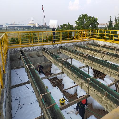 鄭州電廠循環(huán)水過濾50孔徑蜂窩斜管廠家價(jià)格及消防藥劑解析
